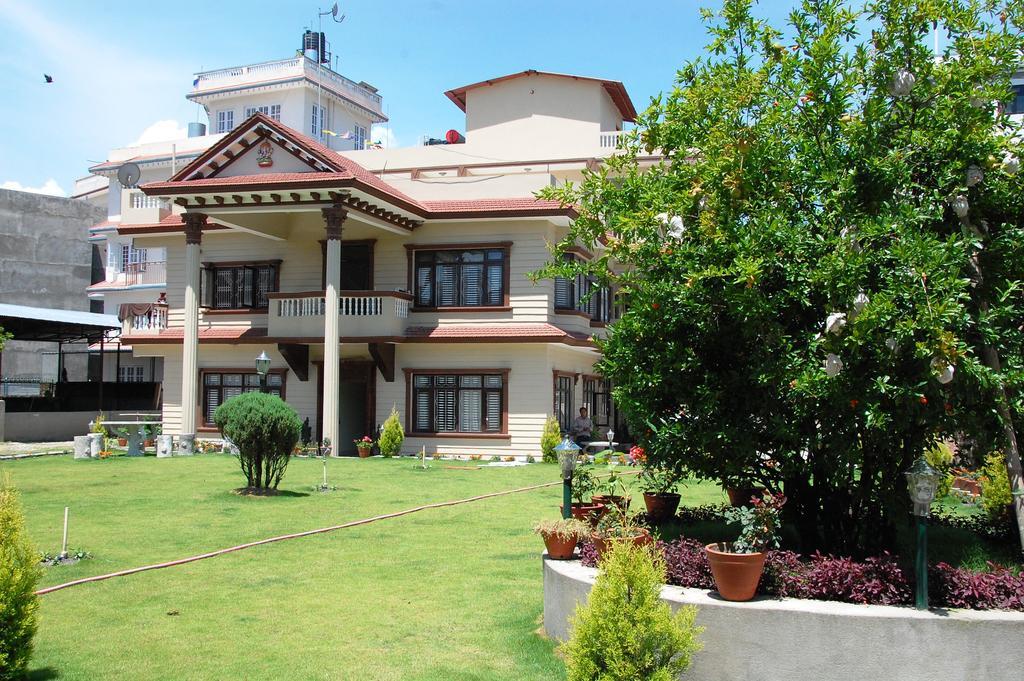 Dipankara Holiday Home カトマンズ エクステリア 写真